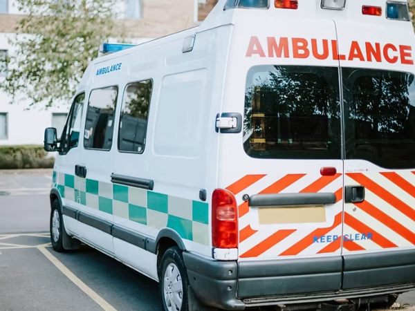 Mobil Ambulan